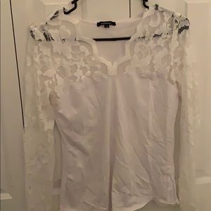White lace long sleeve shirt